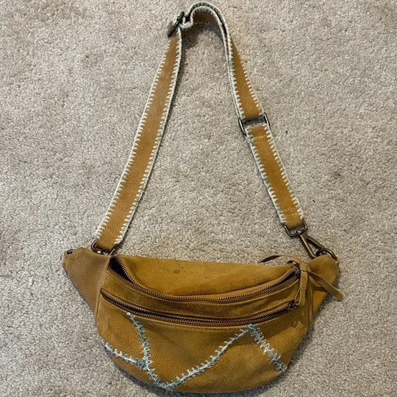 Free People Tan Crossbody Bag - Picture 1 of 3